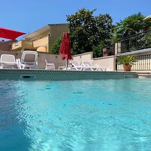 Apartment Grand Pool Ika-opatija, Opatija